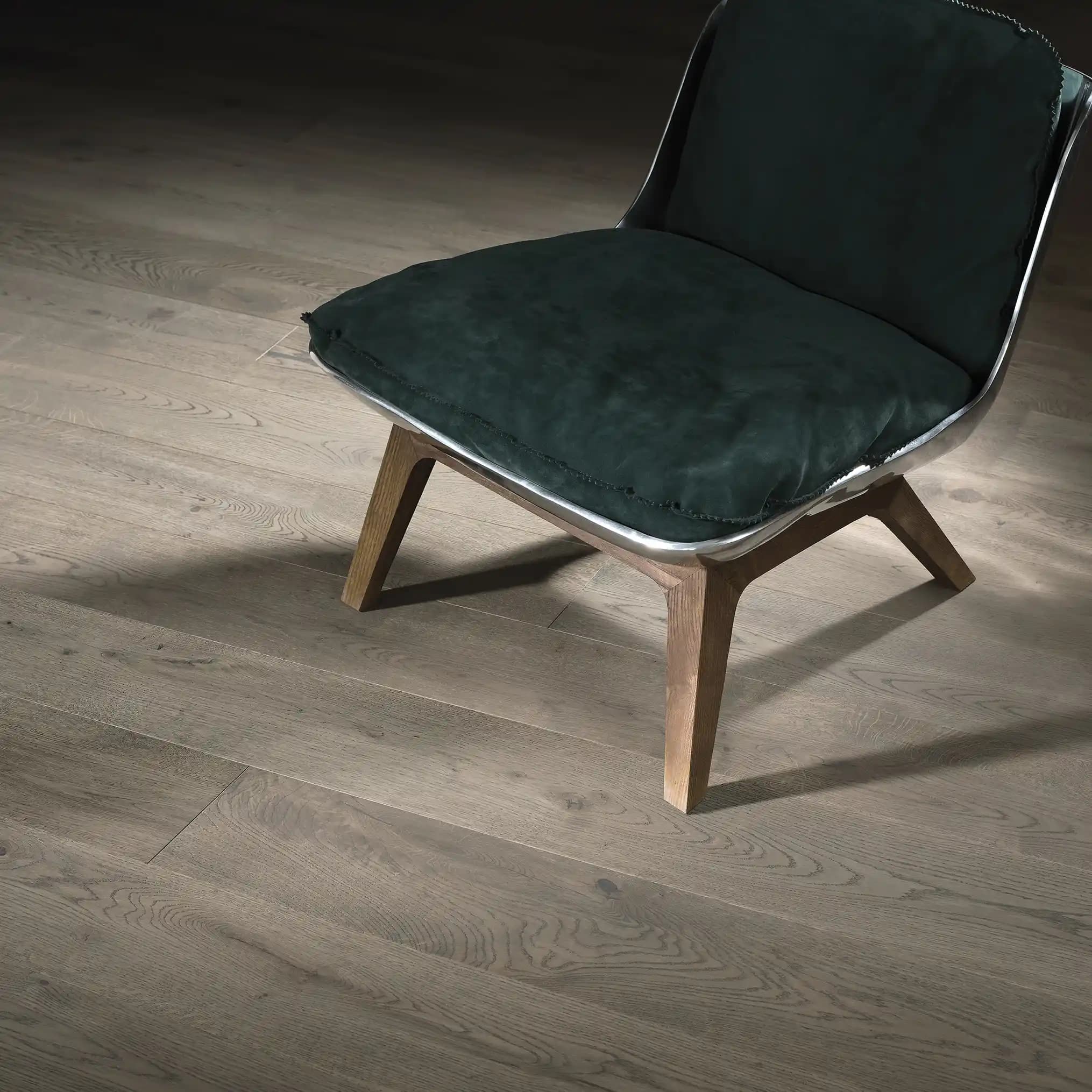 Grey Shadow - Паркетри