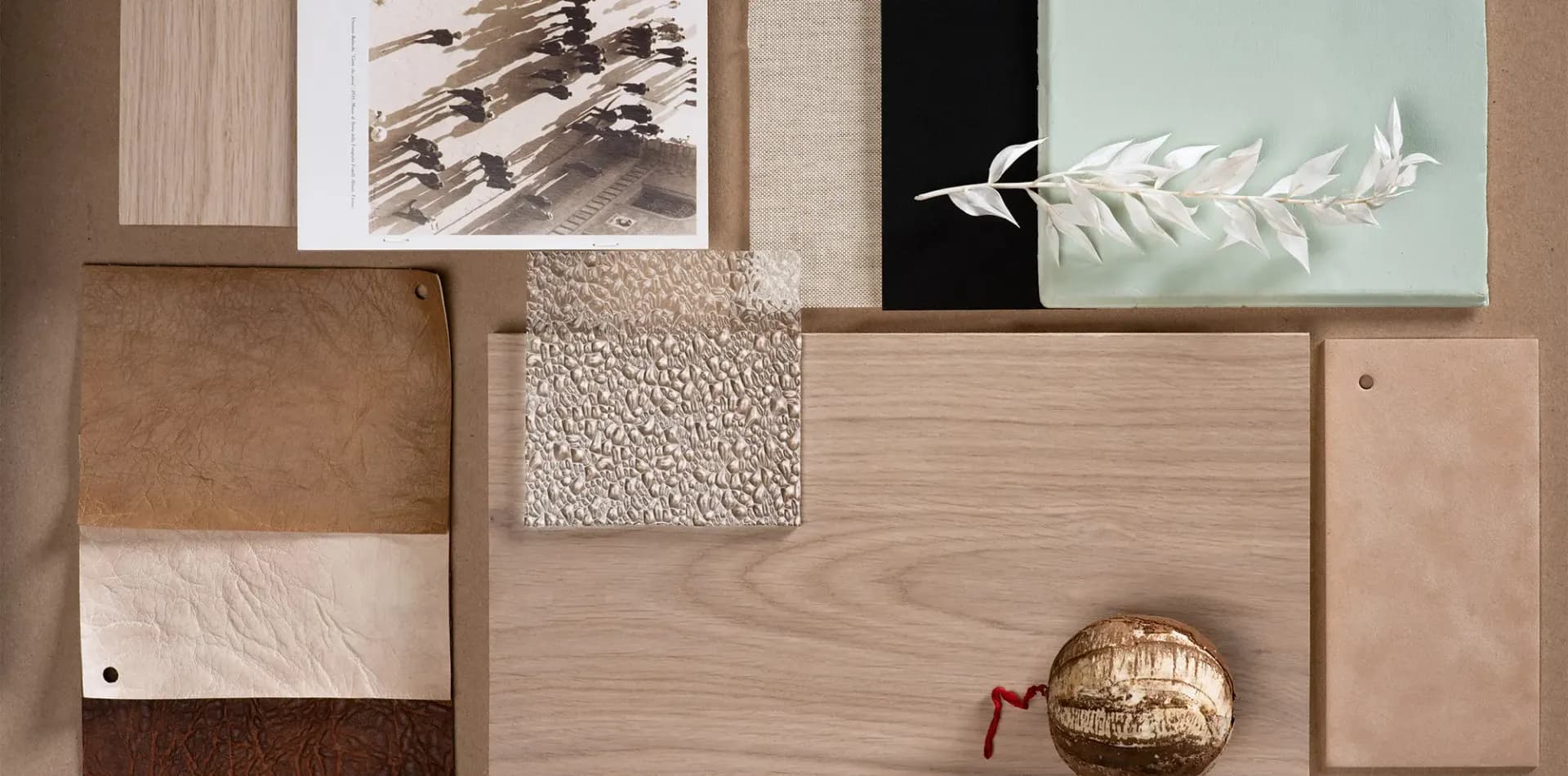 Акварельный белый — фрагмент